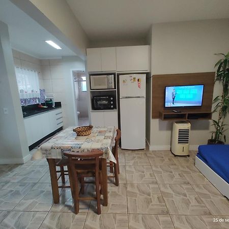 Residencial Bernardo 1 Dormitorio Florianopolis Exterior photo